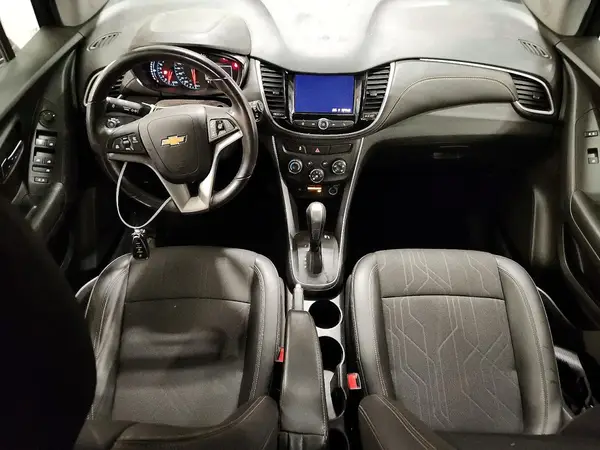 KL7CJPSM7NB558293 2022 CHEVROLET TRAX - Image 8