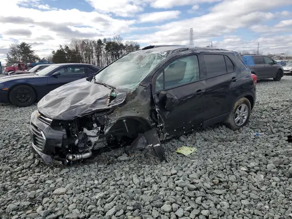 KL7CJPSM7NB560187 2022 CHEVROLET TRAX - Image 1