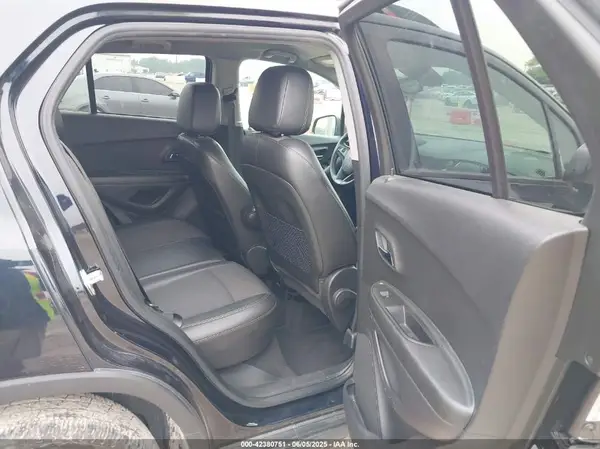 KL7CJPSM8MB363916 2021 CHEVROLET TRAX - Image 8