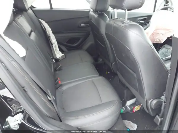 KL7CJPSM8NB516778 2022 CHEVROLET TRAX - Image 8