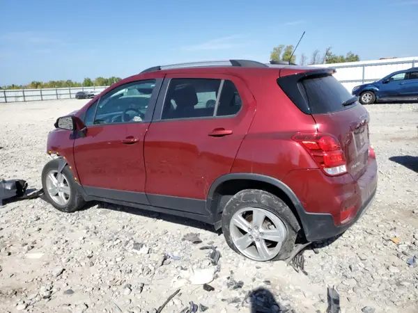 KL7CJPSM8NB528333 2022 CHEVROLET TRAX - Image 2