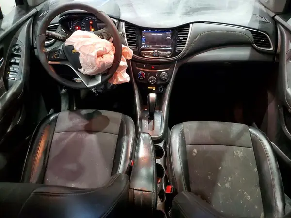 KL7CJPSM8NB535296 2022 CHEVROLET TRAX - Image 8