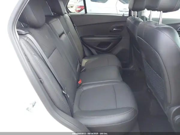 KL7CJPSM8NB536139 2022 CHEVROLET TRAX - Image 8