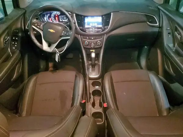KL7CJPSM8NB557105 2022 CHEVROLET TRAX - Image 8