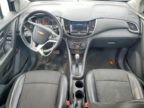 KL7CJPSM8NB557217 2022 CHEVROLET TRAX - Image 8