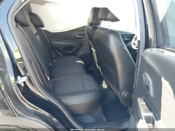 KL7CJPSM8NB562501 2022 CHEVROLET TRAX - Image 8