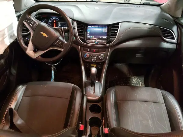 KL7CJPSM8NB568993 2022 CHEVROLET TRAX - Image 8