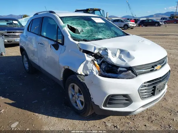2022 CHEVROLET TRAX auction photo 6