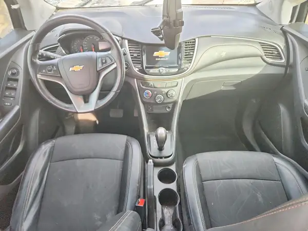 KL7CJPSM8NB569691 2022 CHEVROLET TRAX - Image 8