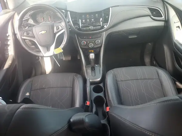 KL7CJPSM9MB361026 2021 CHEVROLET TRAX - Image 8