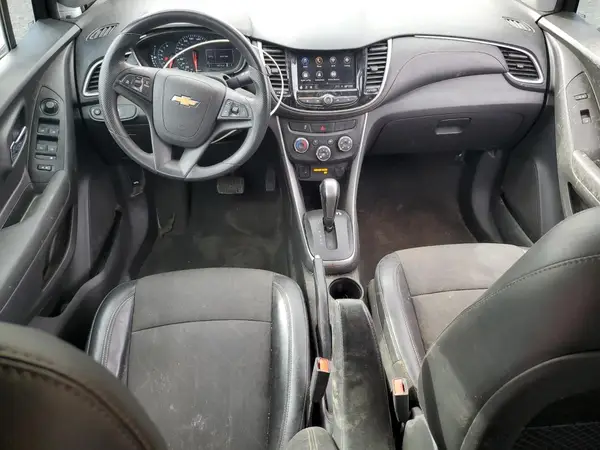 KL7CJPSM9MB363519 2021 CHEVROLET TRAX - Image 8