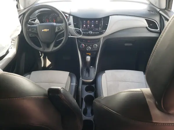 KL7CJPSM9MB364556 2021 CHEVROLET TRAX - Image 8
