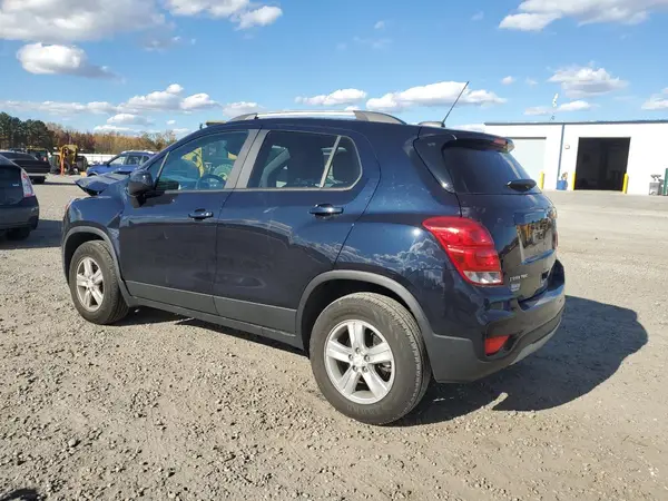 KL7CJPSM9MB367571 2021 CHEVROLET TRAX - Image 2