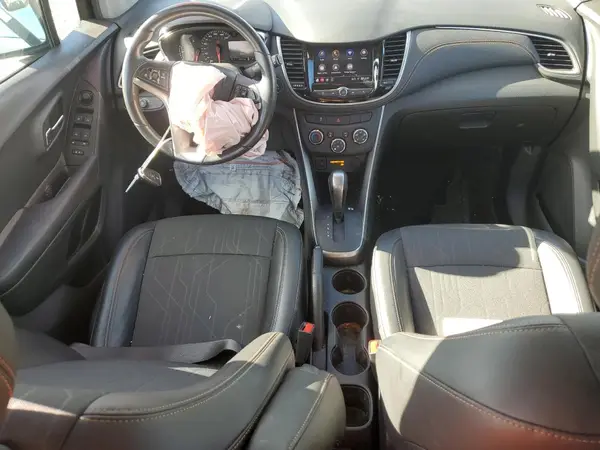 KL7CJPSM9MB367571 2021 CHEVROLET TRAX - Image 8