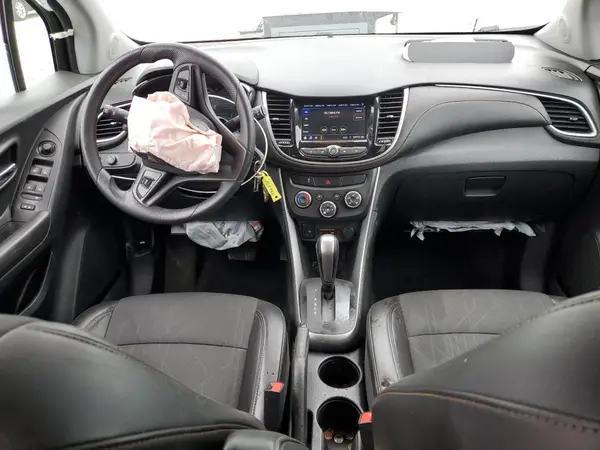 KL7CJPSM9MB373516 2021 CHEVROLET TRAX - Image 8