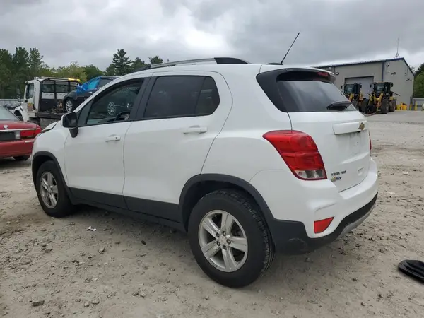 KL7CJPSM9MB373600 2021 CHEVROLET TRAX - Image 2