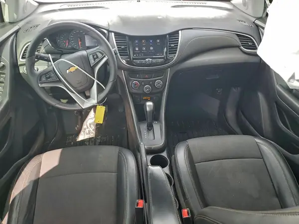 KL7CJPSM9NB501271 2022 CHEVROLET TRAX - Image 8