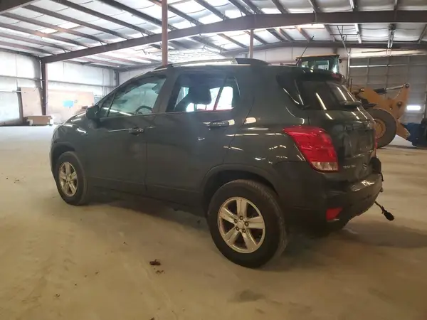 KL7CJPSM9NB540474 2022 CHEVROLET TRAX - Image 2