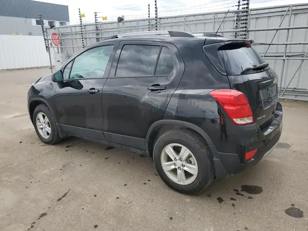 KL7CJPSM9NB540944 2022 CHEVROLET TRAX - Image 2
