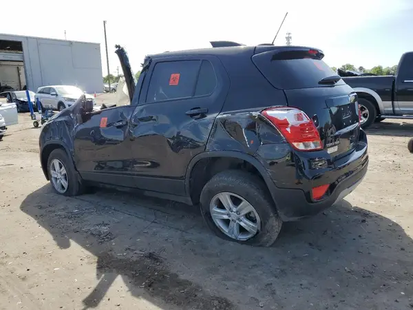 KL7CJPSM9NB541107 2022 CHEVROLET TRAX - Image 2