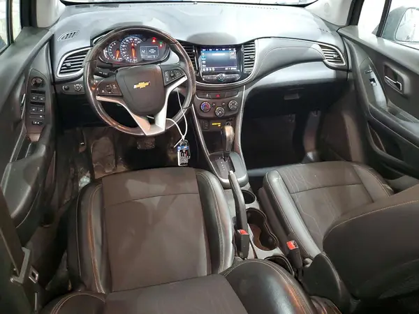 KL7CJPSM9NB541351 2022 CHEVROLET TRAX - Image 8