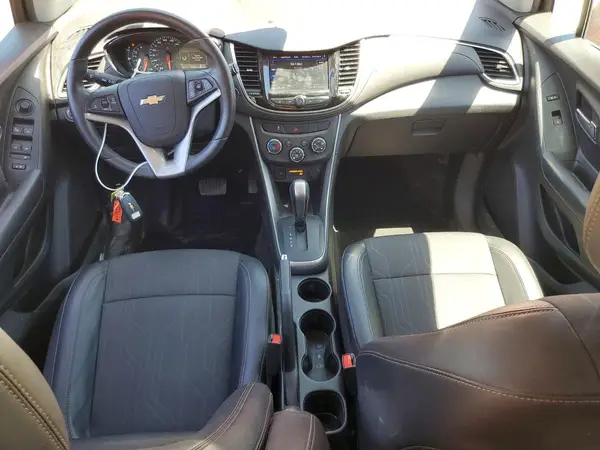 KL7CJPSM9NB551541 2022 CHEVROLET TRAX - Image 8