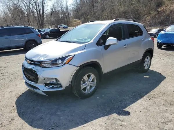 KL7CJPSM9NB558988 2022 CHEVROLET TRAX - Image 1