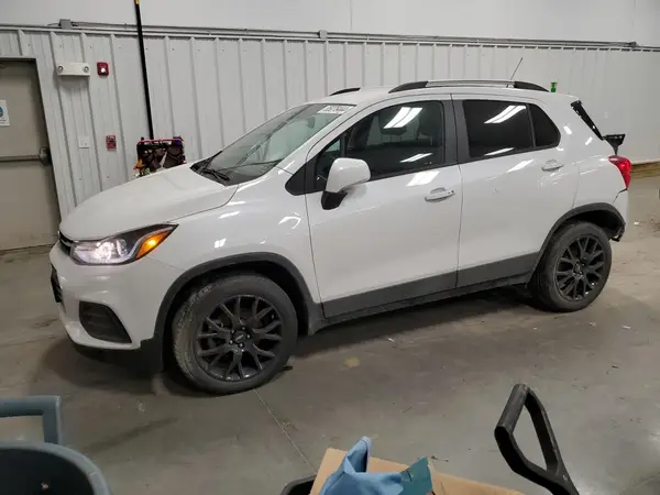 KL7CJPSM9NB561812 2022 CHEVROLET TRAX - Image 1