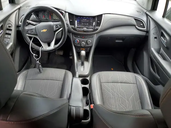 KL7CJPSM9NB561891 2022 CHEVROLET TRAX - Image 8