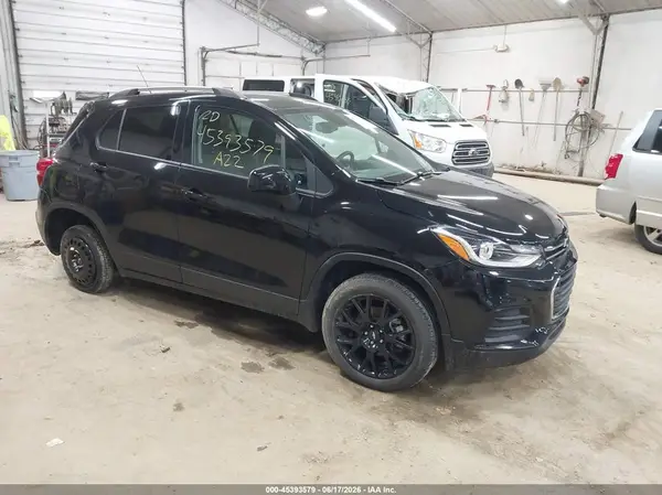KL7CJPSM9NB562121 2022 CHEVROLET TRAX - Image 1