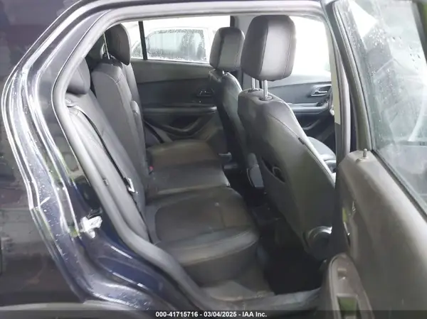 KL7CJPSM9NB564368 2022 CHEVROLET TRAX - Image 8