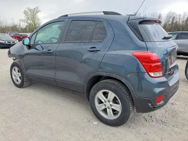 KL7CJPSMXMB366932 2021 CHEVROLET TRAX - Image 2