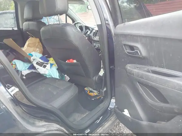 KL7CJPSMXNB515065 2022 CHEVROLET TRAX - Image 8