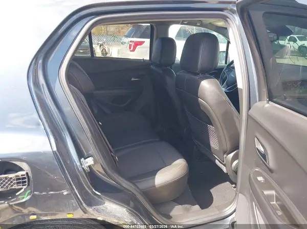 KL7CJPSMXNB521576 2022 CHEVROLET TRAX - Image 8