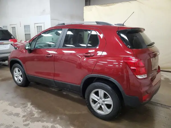 KL7CJPSMXNB532044 2022 CHEVROLET TRAX - Image 2