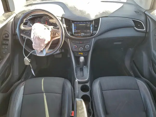 KL7CJPSMXNB546915 2022 CHEVROLET TRAX - Image 8