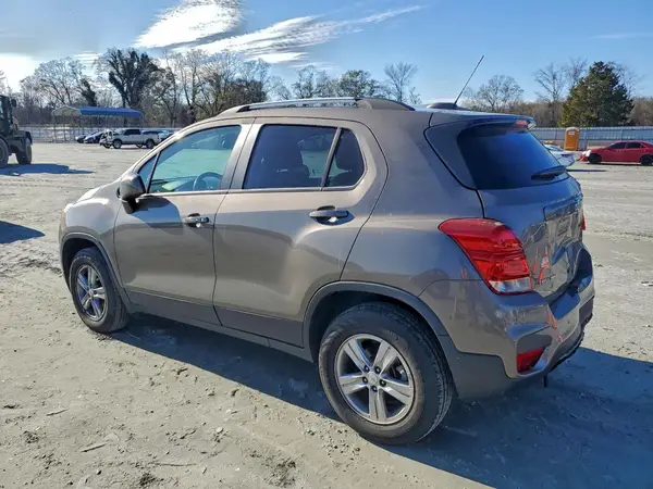 KL7CJPSMXNB548373 2022 CHEVROLET TRAX - Image 2