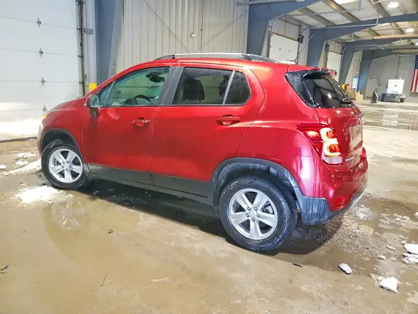 KL7CJPSMXNB563018 2022 CHEVROLET TRAX - Image 2