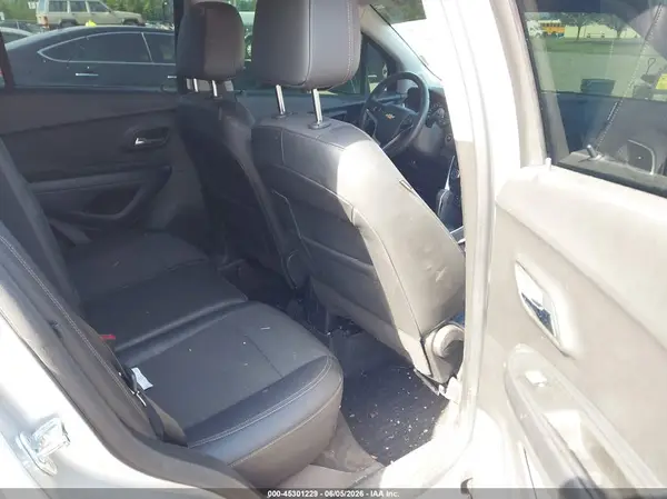 KL7CJPSMXNB564038 2022 CHEVROLET TRAX - Image 8