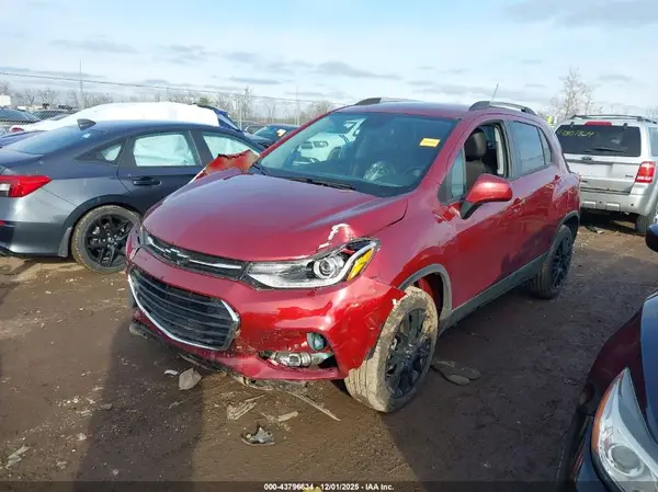 KL7CJPSMXNB566517 2022 CHEVROLET TRAX - Image 2