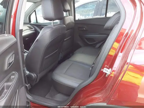 KL7CJPSMXNB566517 2022 CHEVROLET TRAX - Image 8