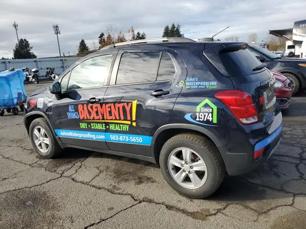 KL7CJPSMXNB568011 2022 CHEVROLET TRAX - Image 2