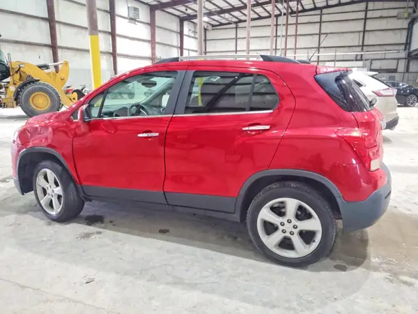 KL7CJRSB1GB623801 2016 CHEVROLET TRAX - Image 2