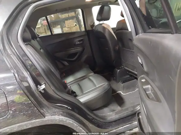 KL7CJRSB1GB625824 2016 CHEVROLET TRAX - Image 8