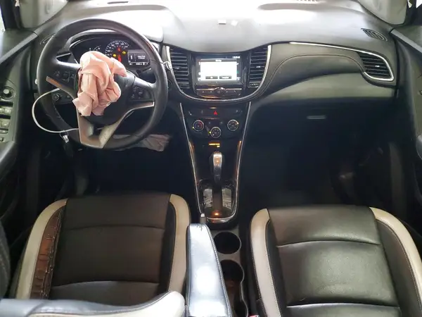 KL7CJRSB1HB245643 2017 CHEVROLET TRAX - Image 8