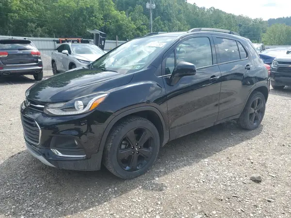 KL7CJRSB1JB673864 2018 CHEVROLET TRAX - Image 1