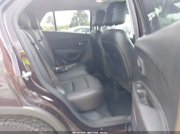 KL7CJRSB1LB352152 2020 CHEVROLET TRAX - Image 8