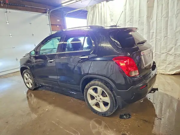 KL7CJRSB3GB558918 2016 CHEVROLET TRAX - Image 2