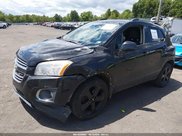 KL7CJRSB3GB720305 2016 CHEVROLET TRAX - Image 2