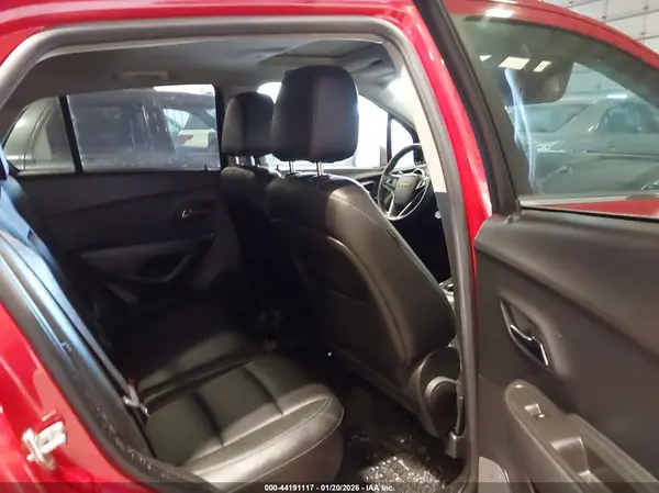 KL7CJRSB3GB755717 2016 CHEVROLET TRAX - Image 8